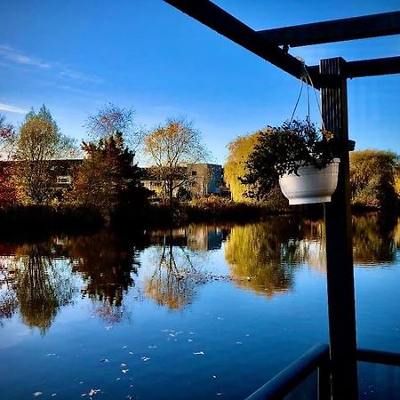 Prachtig Guesthouse Aan Het Water Almere Dış mekan fotoğraf